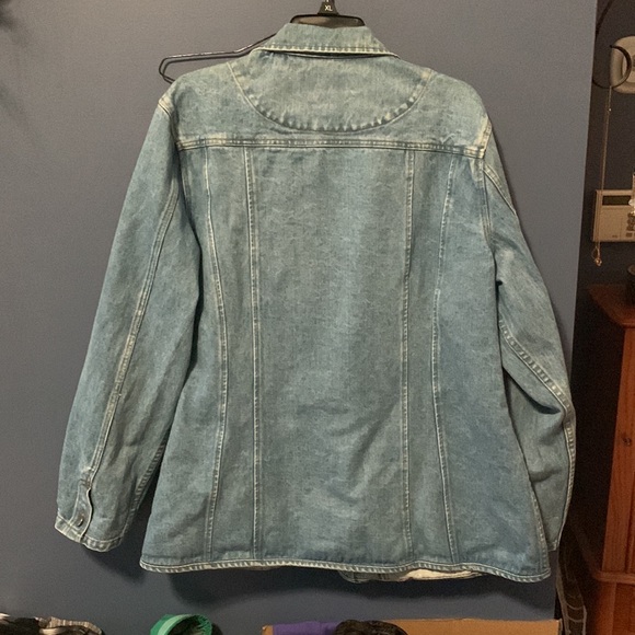 Jean jacket - Picture 4 of 4